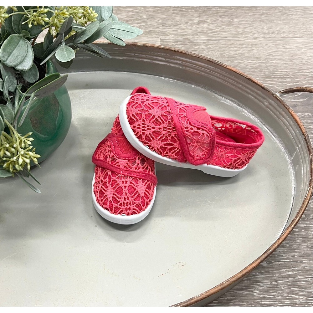 Girls Boutique Fuschia Lace Flats Toddler Size 7 Easy Close NEW